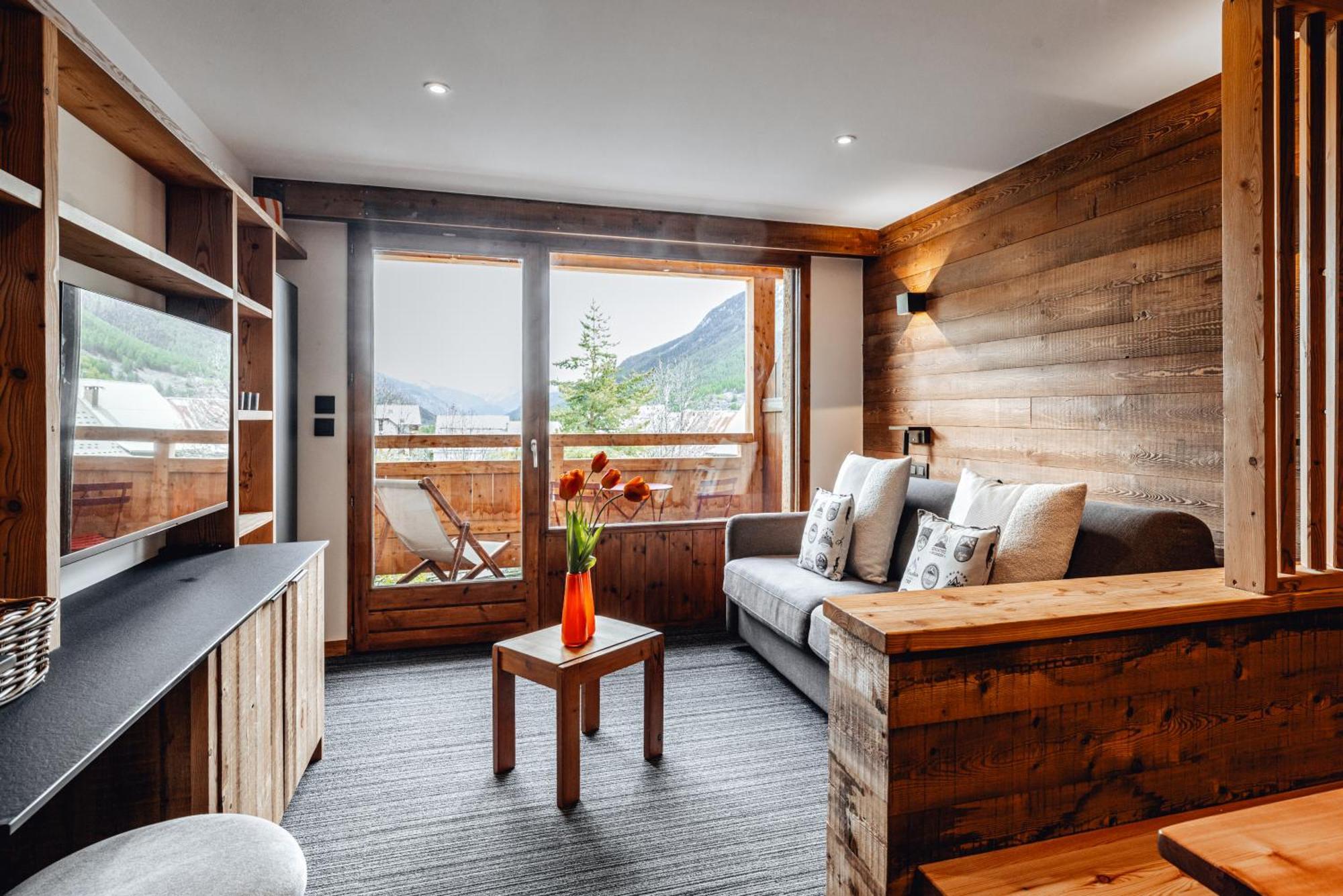 Alliey & Spa Piscine Appart-Hotel Serre Chevalier Le Monêtier-les-Bains المظهر الخارجي الصورة